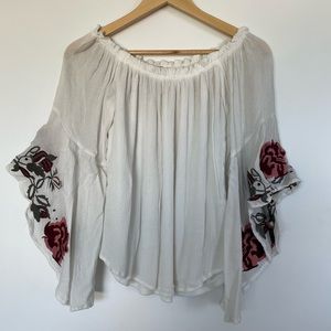 Off The Shoulder Floral Detailed Top